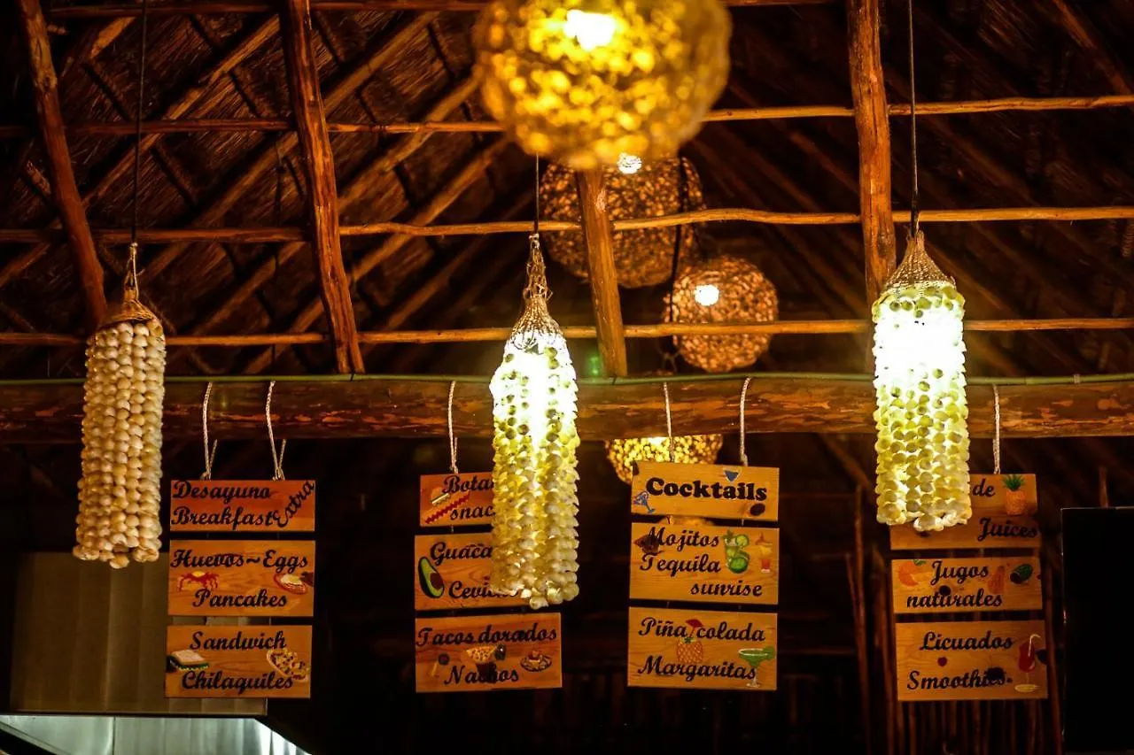 Akumal Natura Glamping Hotel