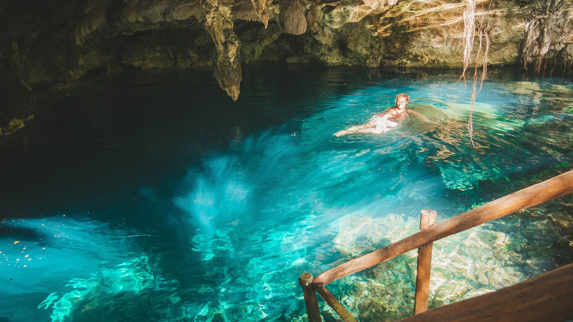 Akumal Natura Glamping Szálloda