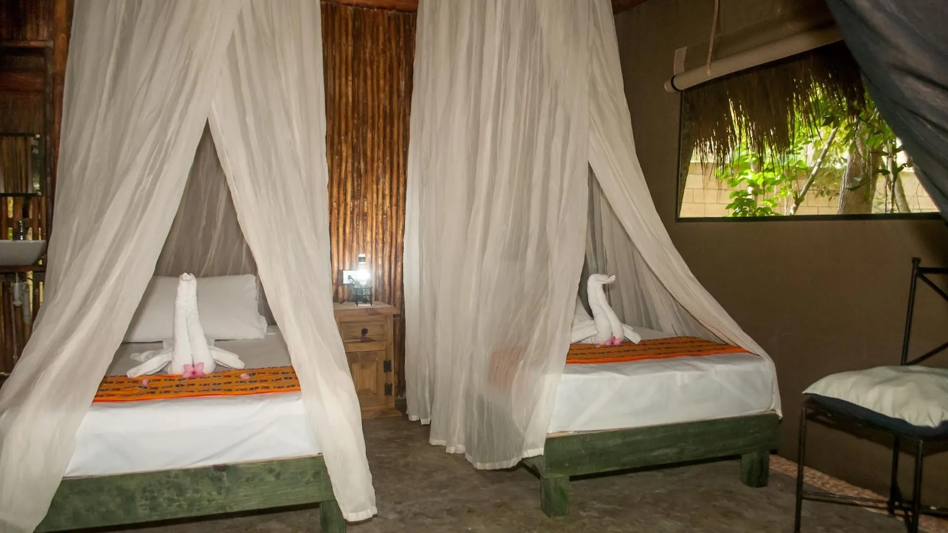 Akumal Natura Glamping Szálloda