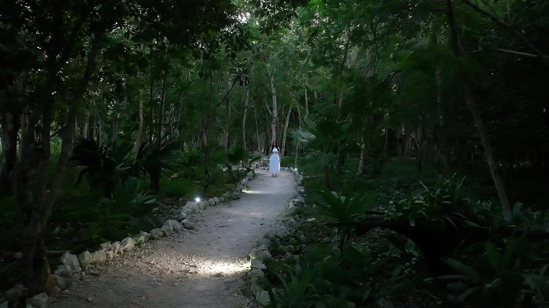 Akumal Natura Glamping Szálloda