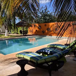 Casa Xcanatun Mexico