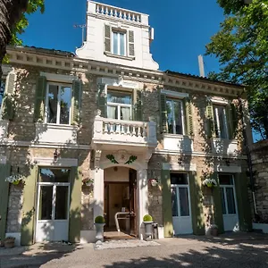 https://avignon-hotel-monclar.fr-provencehotel.com
