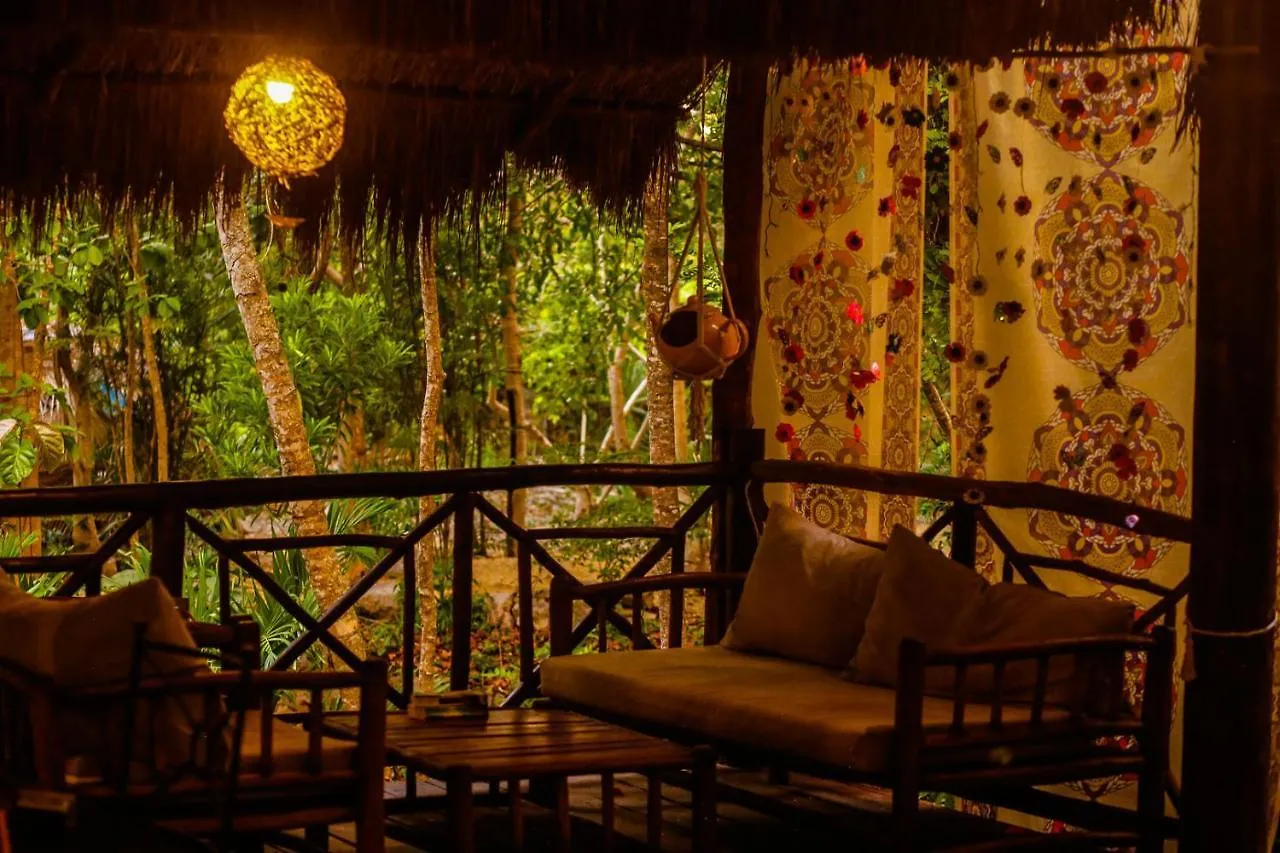Отель Akumal Natura Glamping